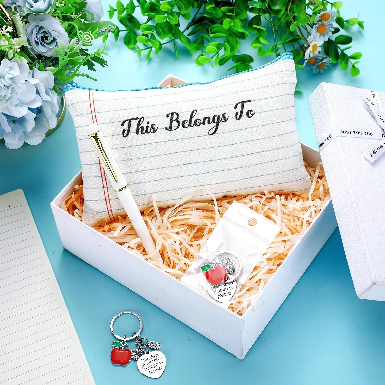 18 Pcs Teacher Appreciation Gifts Bulk Thank You Teacher Gifts with Makeup Cosmetic Bags Keychain and Pens Pencil Pouch for Holiday Birthday Graduation Favors(White,Flower)