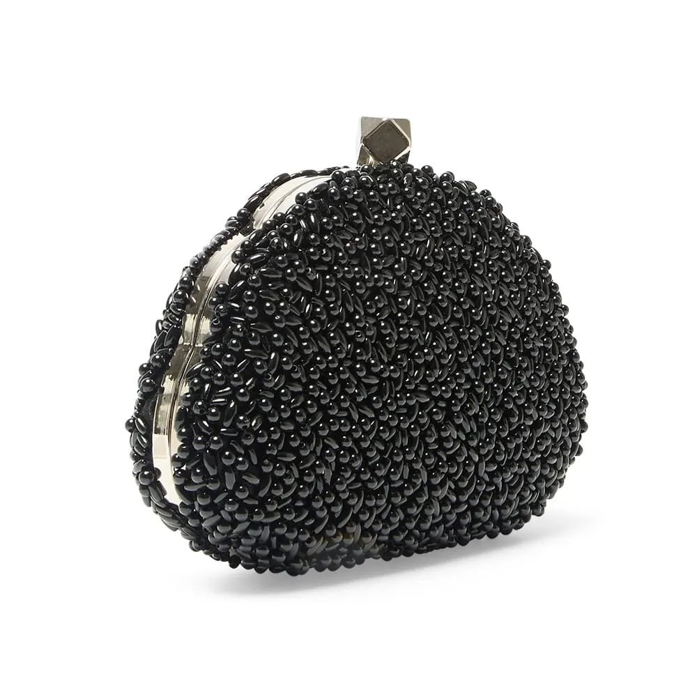 Hera Clutch in Black Beads