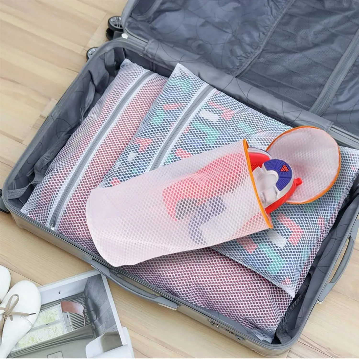 Kimmama Laundry Bags Mesh Wash Bags, Shoe Washing Machine Bag, Net Washer Sack with Zipper, Dryer Pouch for Cleaning and Drying Footwear, Sneaker, Trainers, Plimsolls, Slippers, Gym, Running, Tennis