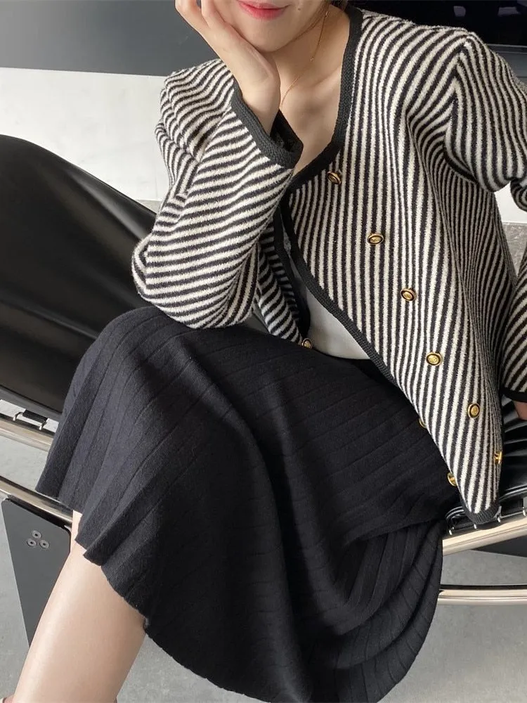 Knitted Slim Elastic Waist Skirt