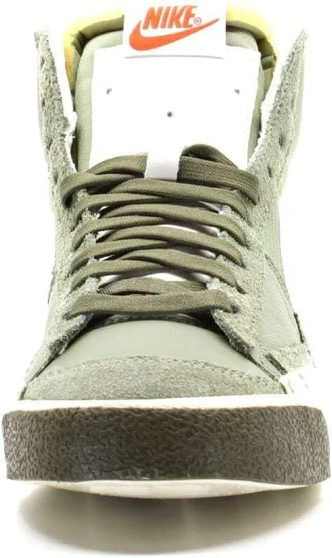 Nike Men's Blazer Mid Pro Club Sneaker