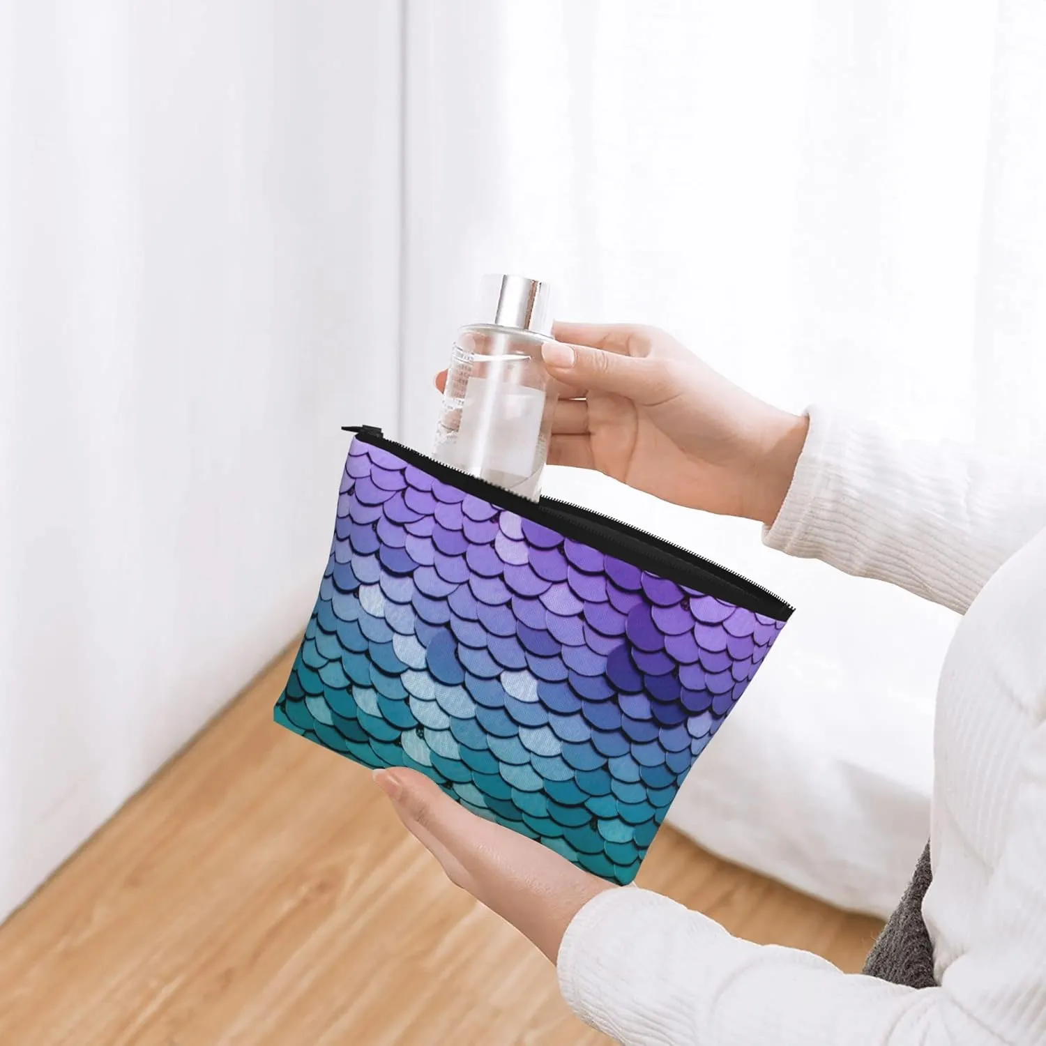 Travel Makeup Bag purple turquoise Sparkling Mermaid Scales pattern Cosmetic Bag Small Pouch Gift For Women