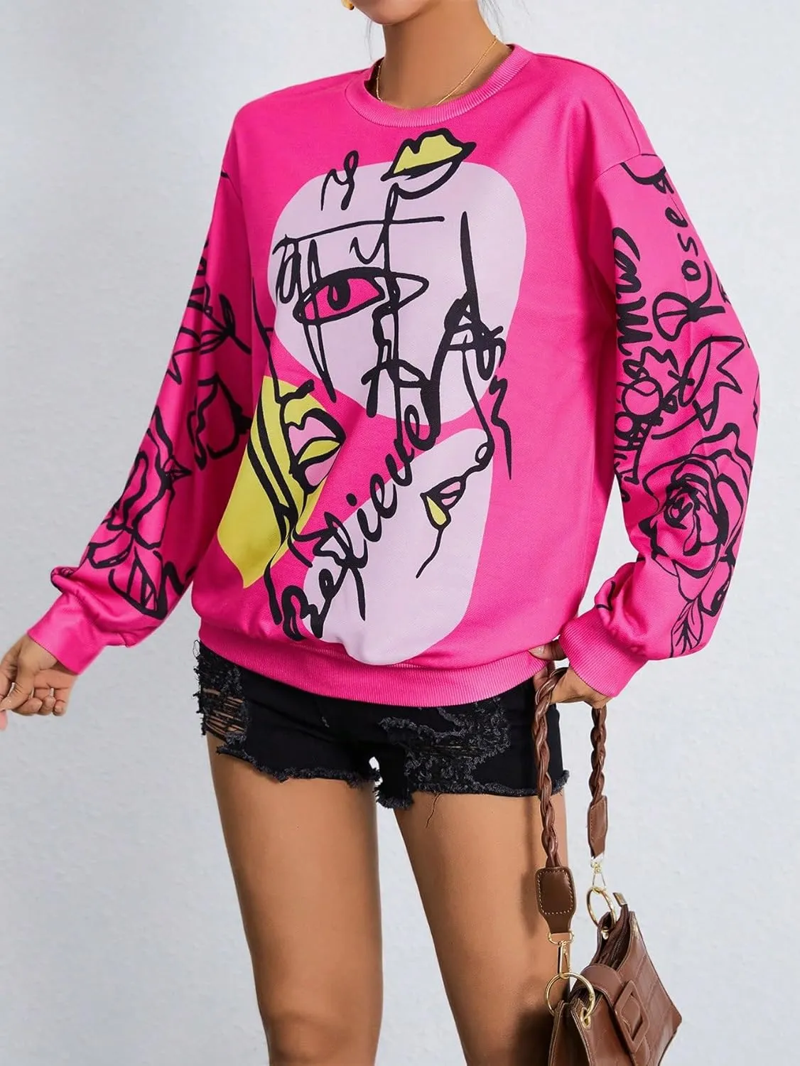 WDIRARA Women's Figure Graphic Print Sweatshirt Round Neck Long Sleeve Contrast Color Graffiti Pullovers