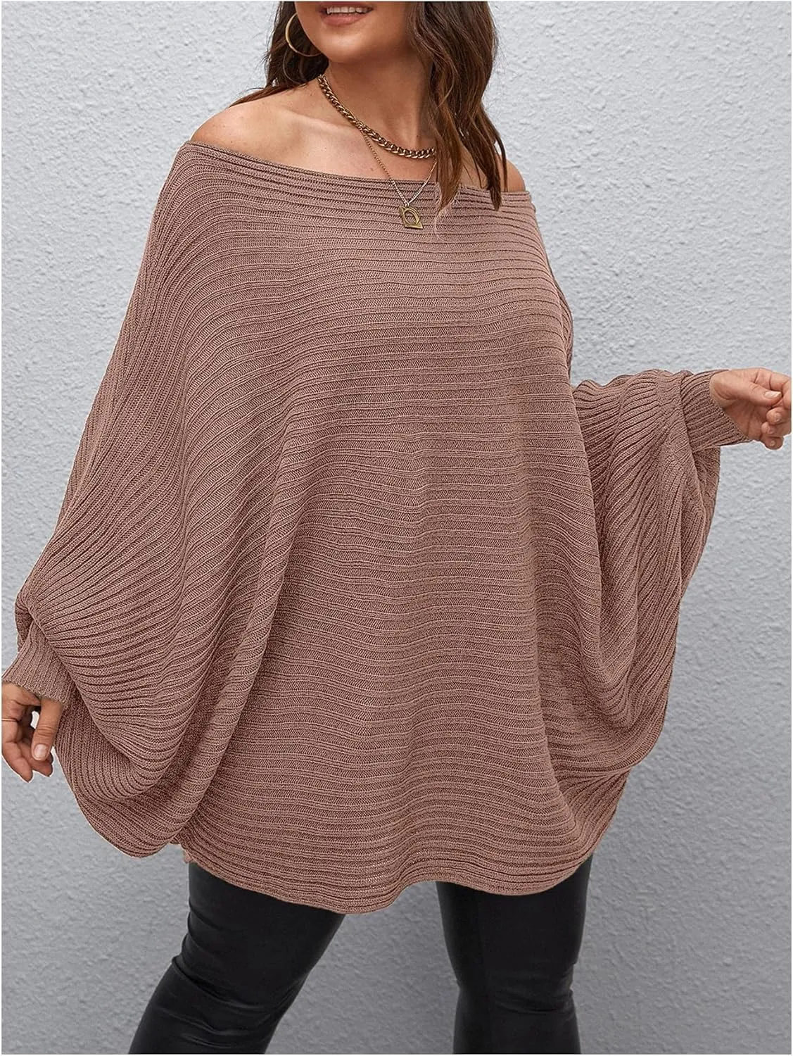 WDIRARA Women's Plus Size Off The Shoulder Batwing Long Sleeve Sweater Pullovers